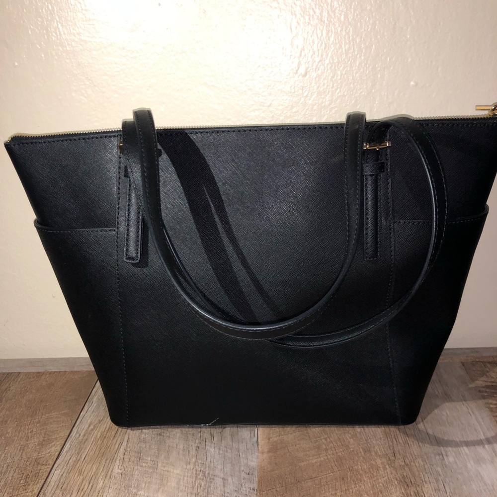 Michael Kors black tote leather purse - Picture 2 of 5